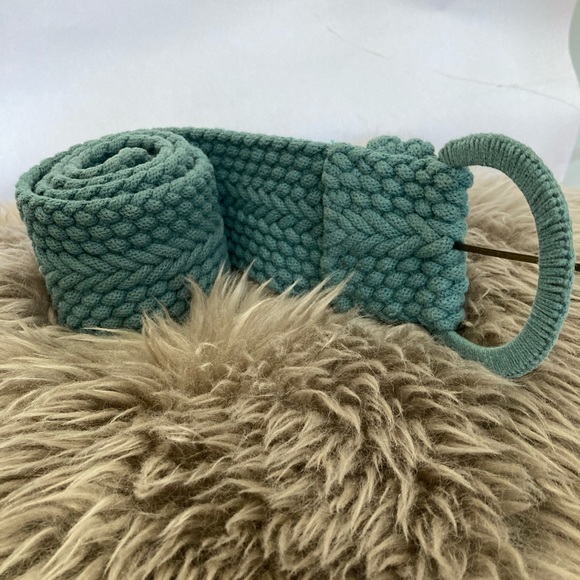 BELT. - Picture 2 of 7